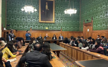 IIMUNS’s UK Study Tour enriches the academic experience of 60 future leaders