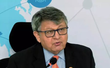 NITI Aayog vice chairman meets Andhra CM