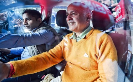 Delhi elections: Sisodia loses jung as seat-switch strategy fails to deliver pass marks