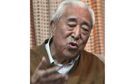 Dalai's brother, champion of the Tibet cause, and thukpa