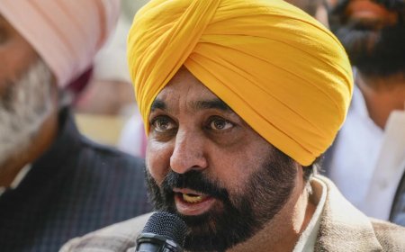 'They talk about others but ... ': AAP, Congress spar in Punjab over ‘MLAs in touch’ claim