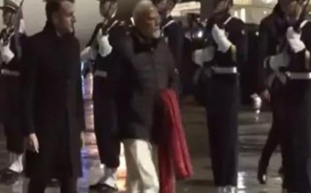 PM Modi honours Veer Savarkar during visit to French city Marseille