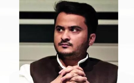 SP leader Abdullah Azam Khan walks out of jail after one-and-half years