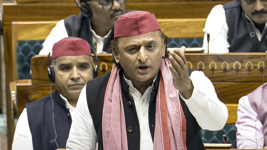 'Engines colliding': Akhilesh Yadav's jibe at Uttar Pradesh government over Maha Kumbh stampede