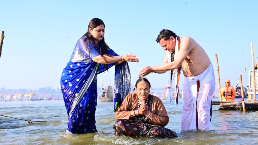 Maha Kumbh: Uttarakhand CM Pushkar Singh Dhami takes holy dip at Triveni Sangam with family
