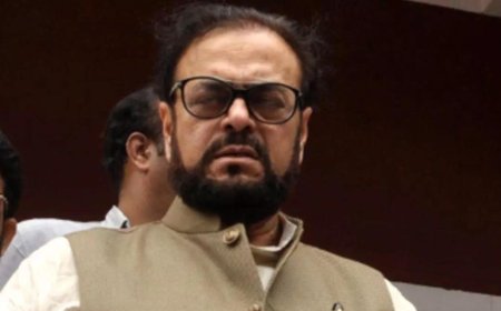 SP MLA eulogises Aurangzeb, sparks bedlam in Maharashtra House