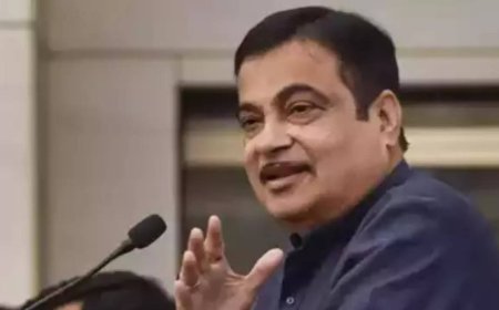 Nitin Gadkari ticks off consultants, engineers & fault project preparation for rising road deaths