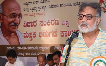 Sangh spreading ‘cancer’, says Bapu grandson, gets heckled