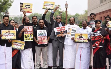 Puducherry to adopt 3-language policy, mantri says Cong imposed Hindi on Tamil Nadu