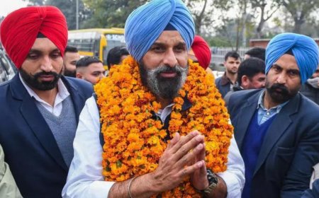 Majithia quizzed by SIT for 8 hours in 2021 drugs case
