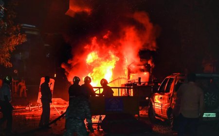 Aurangzeb tomb tension: Arson, stone-pelting in Nagpur, 50 arrested