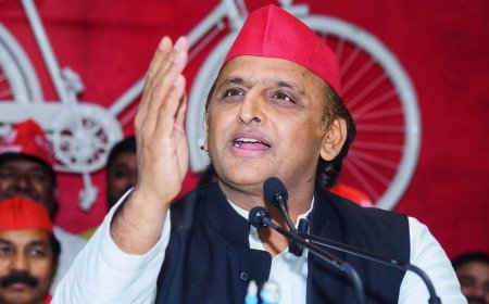 Akhilesh Yadav defends Ramjilal Suman's 'Rana Sanga traitor' remark