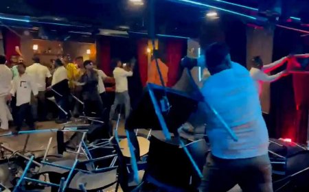 'Shutting down': Kunal Kamra’s show organisers react to Shiv Sena vandalism