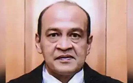 SC to hear Friday plea seeking FIR into cash discovery at Justice Varma's residence