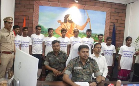 Top maoist leaders surrender in Andhra Pradesh, police term it a major breakthrough