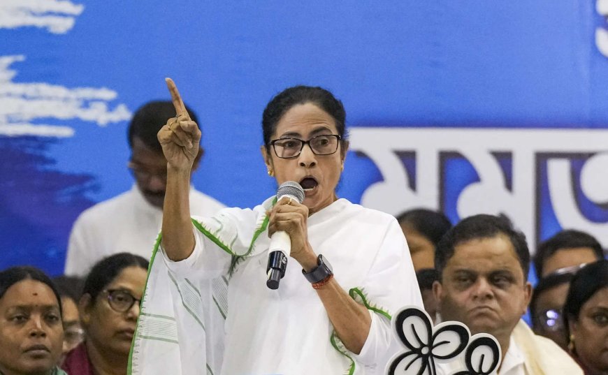 BJP slams Didi for Santiniketan ‘Holi ban’, TMC denies any such prohibition
