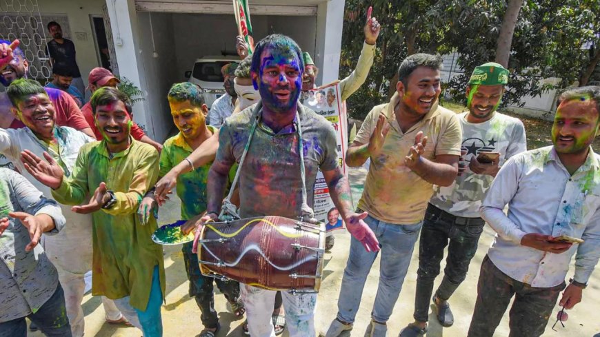 'Nafrat ka ek naya rang':  Tej Pratap Yadav reacts to backlash over his 'dance or be suspended' remark to cop on Holi