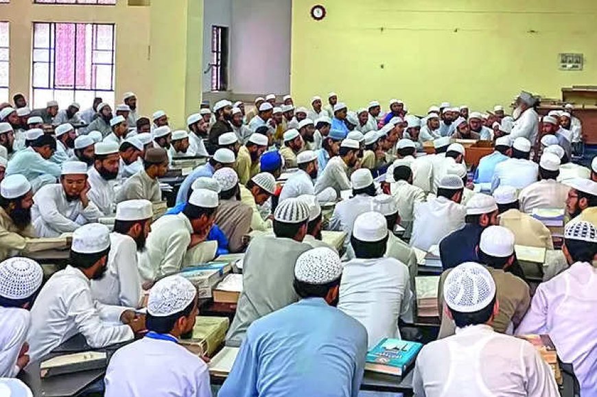 Cops: SIT found 200 Azamgarh madrassas flouted norms