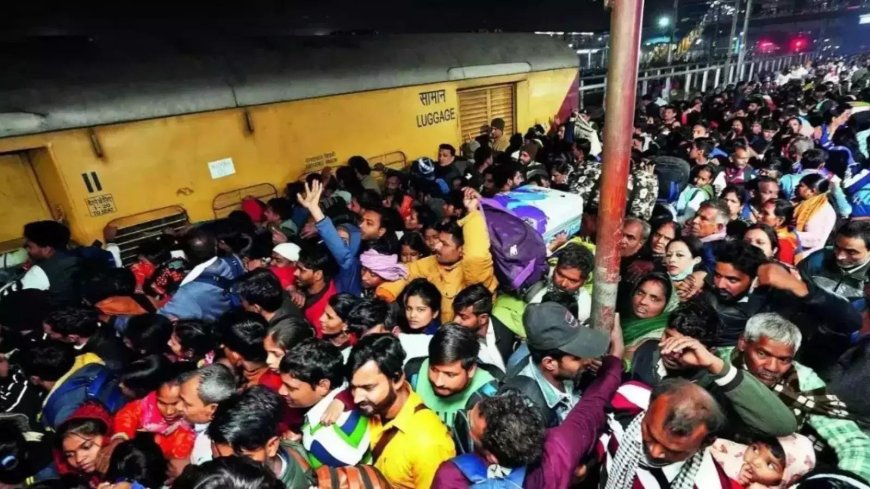 Stampede-like situation at New Delhi railway station; no injuries reported