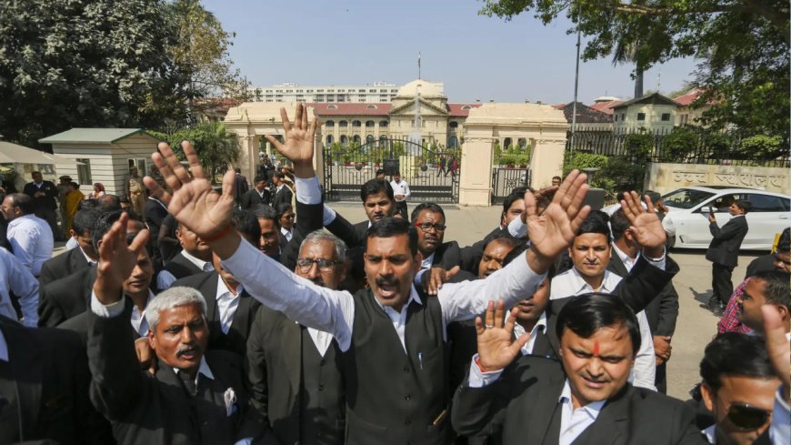 Allahabad HC lawyers strike work, slam 'betrayal' by judiciary's decision-makers on Varma's transfer