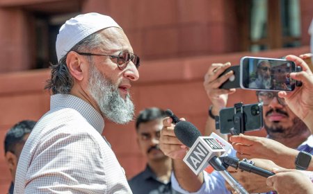 AIMIM chief Asaduddin Owaisi moves Supreme Court against Waqf Amendment Bill, calls it a violation of muslim rights