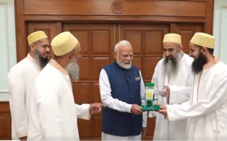 Dawoodi Bohra leaders meet PM Modi, express support for Waqf Amendment Act