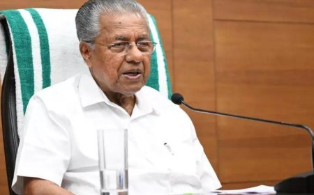 Kerala CM Pinarayi Vijayan receives bomb threat at office and his official residence
