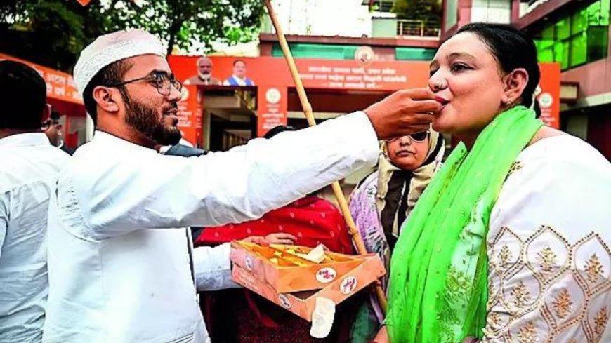 Regional parties slam waqf bill in one voice