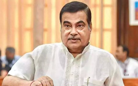 In a relief for Nitin Gadkari, SC junks SLPs on 2019 Lok Sabha polls