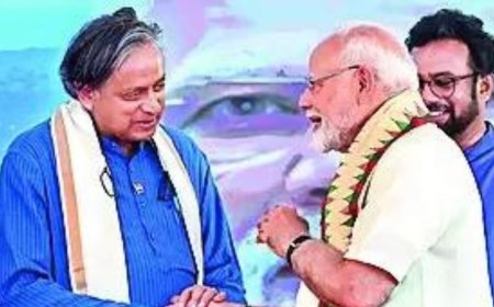 Pinarayi, Tharoor at Adani event will give many sleepless nights, says PM Modi