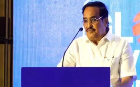 'No welcome, till there is revenge': Minister refuses to accept bouquet at an event