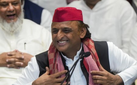 'Hasne ka jokhim khud uthayein': Akhilesh Yadav takes dig at BJP on laughter day