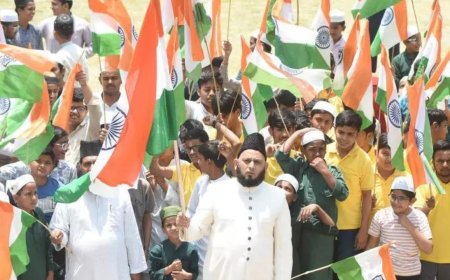 Muslim clerics, netas back operation against Pakistan terror infra