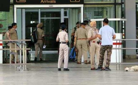 Threatening ground staff at airports may soon ground disruptive flyers