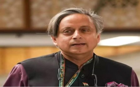 In 'message' to Congress, Shashi Tharoor calls for bipartisanship