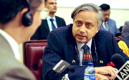 After Shashi Tharoor's delegation expresses disappointment, Colombia withdraws statement for Pakistan