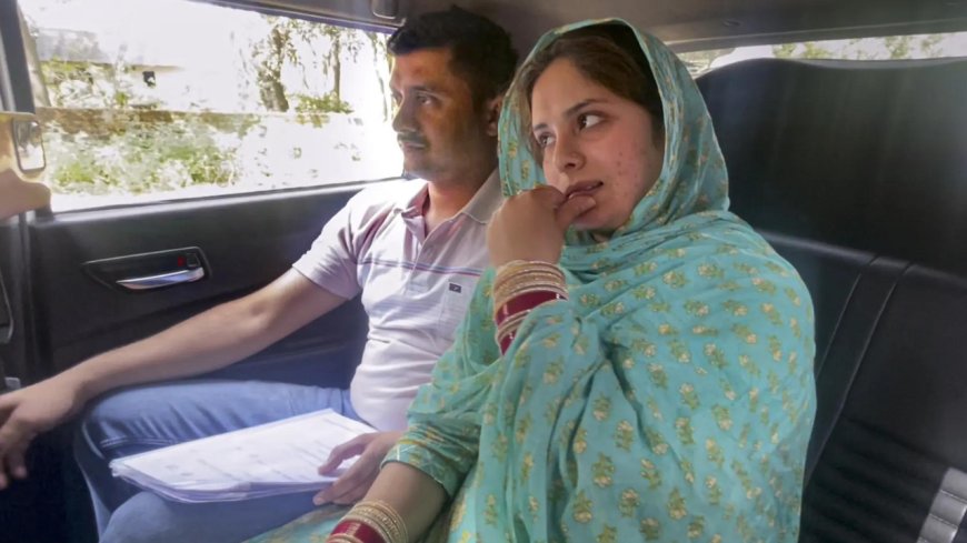 'Sought and received permission': Dismissed CRPF jawan on marrying Pakistani woman