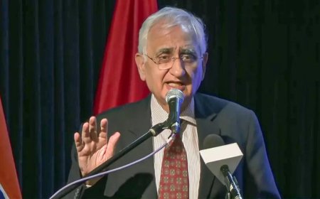 After Tharoor row, Salman Khurshid's take on Article 370 fresh headache for Congress