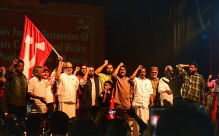 ‘Lal Salam’ in Srinagar: CPM demands restoration of Article 370, talks with Pakistan