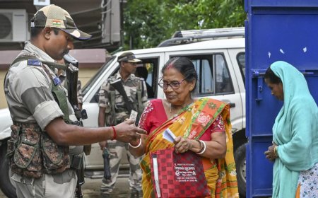 Bypolls: From  webcasting at 100% polling stations to mobile deposit facility, EC marks several firsts