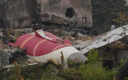 Double trouble: Air India asked to remove 3 crew rostering officials & gets show-cause for violating pilot flying hour norms