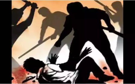 Delhi mason, 39, beaten to death by mob in train