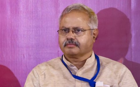 RSS workers tortured in jails during Emergency, at least 100 died: Sunil Ambekar