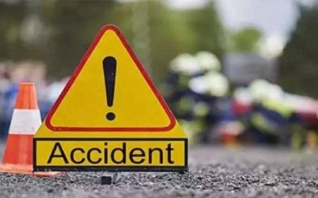 2 dead, 52 hurt after bus skids off Agra-Lucknow Expressway, falls into ditch in UP