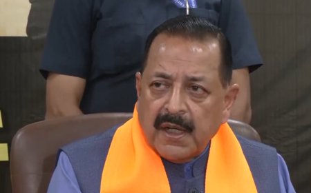 Union minister Jitendra Singh backs RSS call to review ‘socialist’, ‘secular’ in Preamble; Congress says Sangh 'never accepted Constitution'