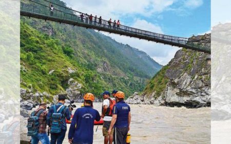 Orphaned in bus crash that killed pilgrims, 10-year-old asks God, 'what was our fault?'