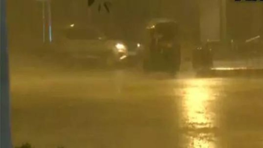 IMD issues severe thunderstorm warning for Delhi-NCR for next few hours; public urged to stay indoors