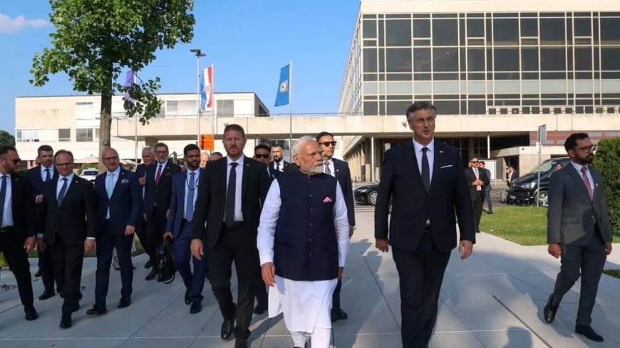 PM in Croatia: No solutions from battlefield