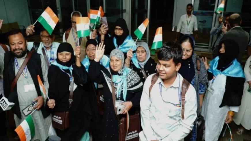 1,100 Indians back from Iran, 800 more seek evacuation