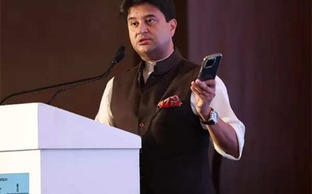 India Post: No other distribution channel in world is as wide or as deep; 'has 1.64 lakh points of presence,' says Jyotiraditya Scindia